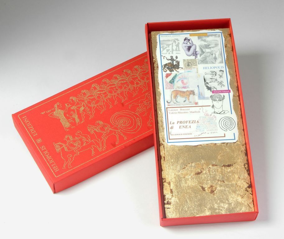 scatolina in cartoncino rosso con incisione oro per tavoletta oro 2